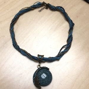 Super pretty necklace